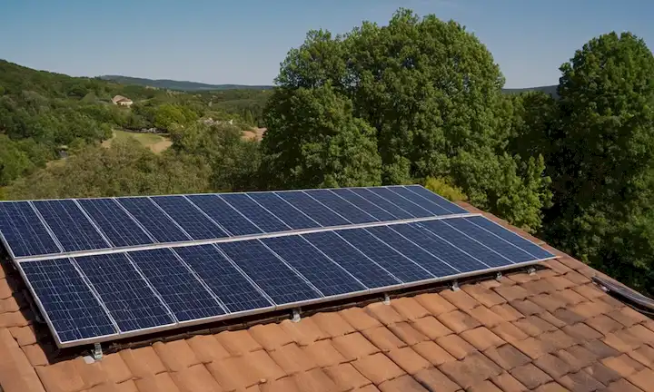 Instalación de paneles solares requisitos legales para principiantes - Una guía integral.