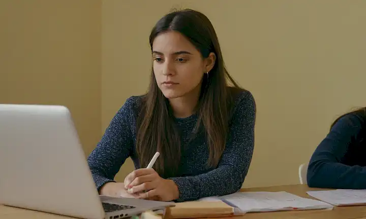 Estudio realizado por el escritor independiente Pablo Gómez en popular mercado de trabajo Preply